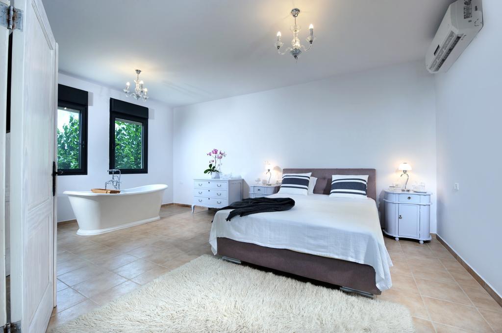 Yamim Suites On The Beach Shave Ziyyon Exterior photo